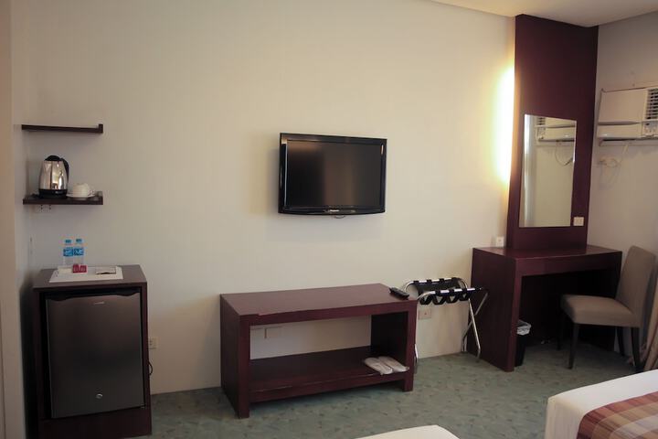 Room 11 of 73