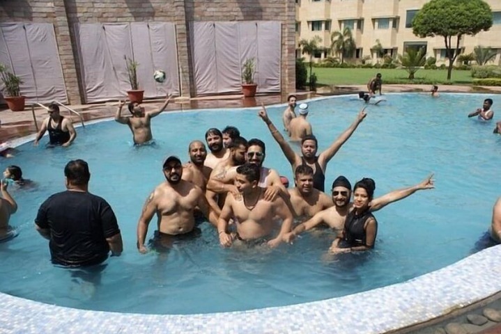 Pool 26 of 61