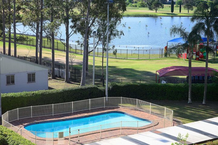 Pool 54 of 81