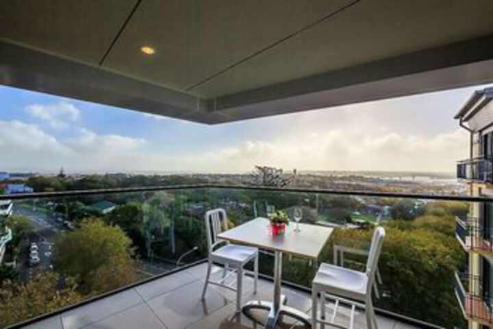 Terrace/Patio 4 of 35