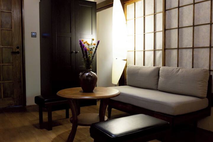 Room 34 of 57