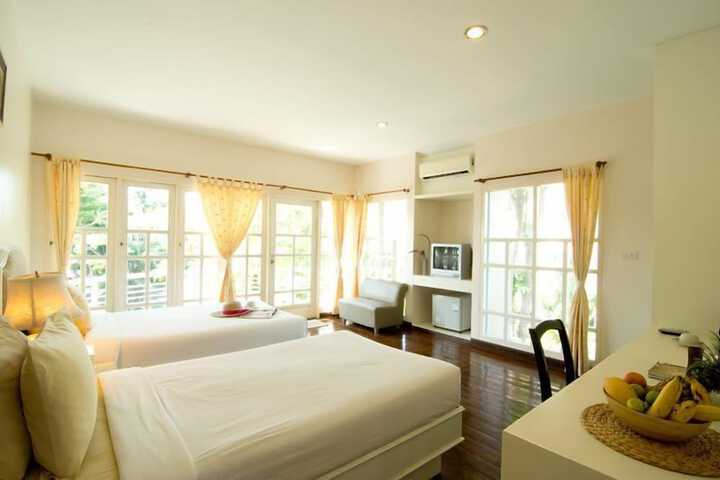 Room 26 of 61