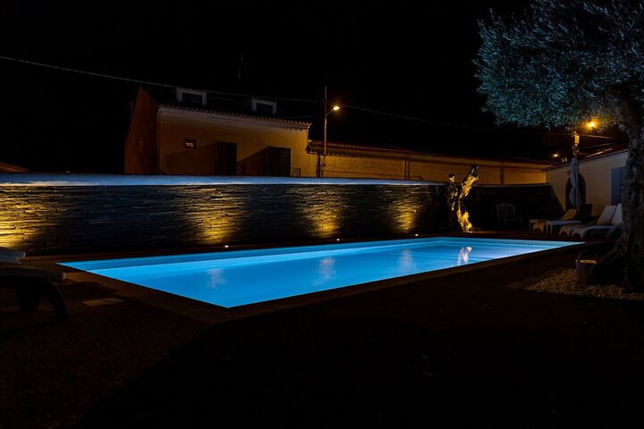 Pool 48 of 77
