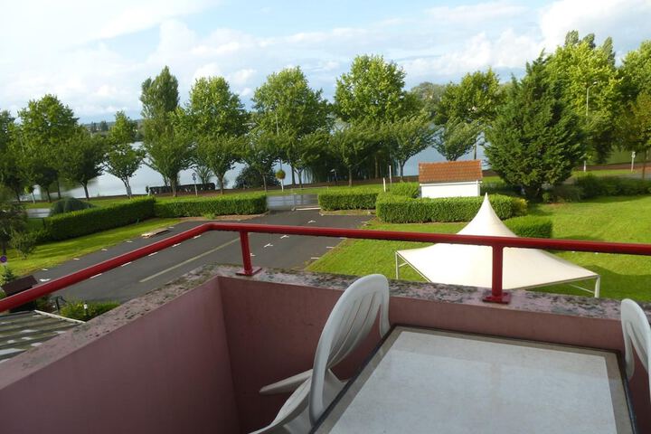 Terrace/Patio 18 of 33