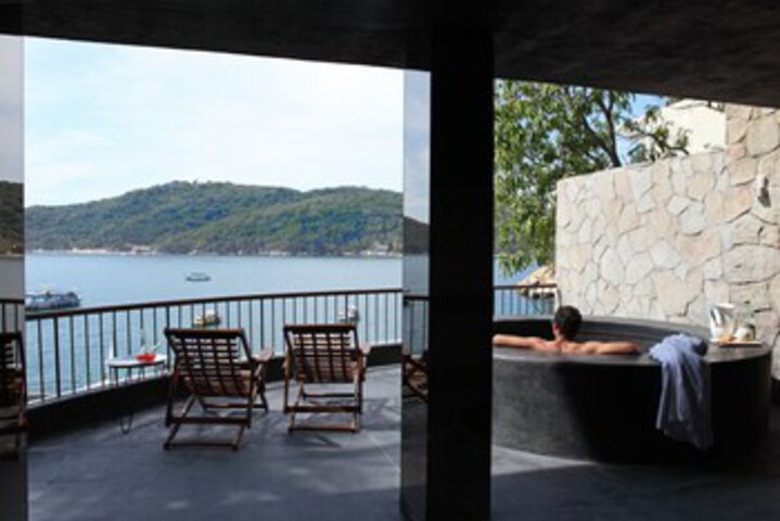 Terrace/Patio 44 of 48