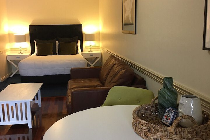 Room 7 of 43