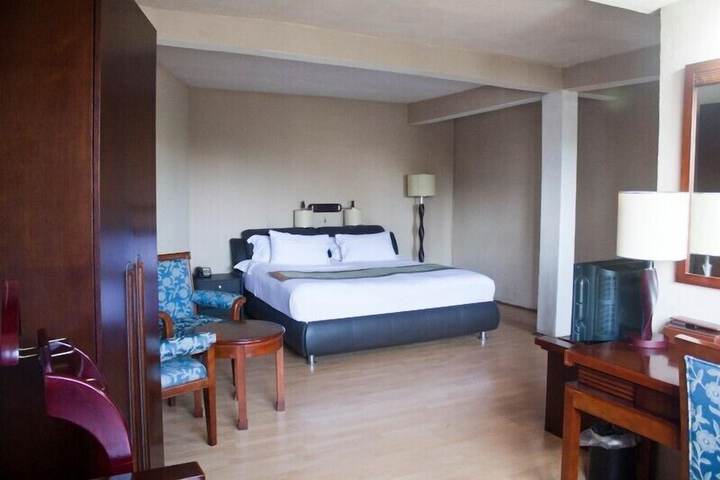 Room 29 of 54