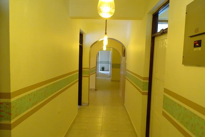 Ballroom/Hall 92 of 104