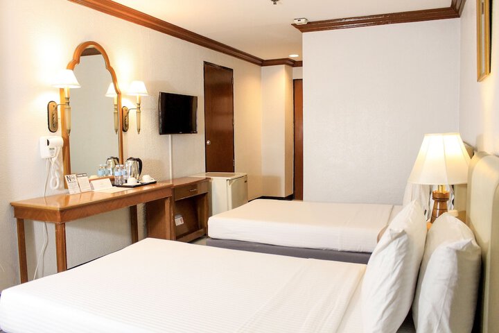 Room 14 of 26
