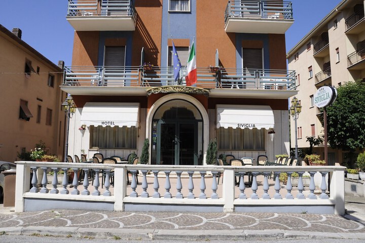 Hotel 59 of 74