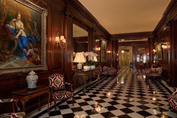 Hotel Interior 3 of 174