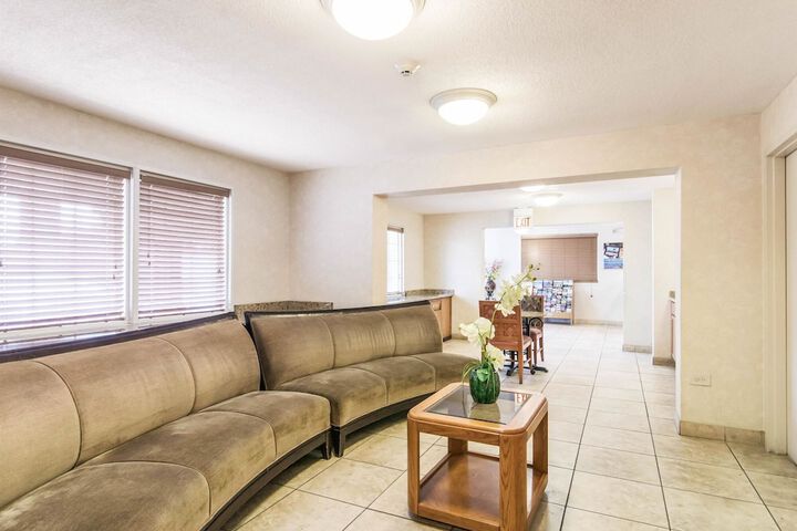Guest Lobby