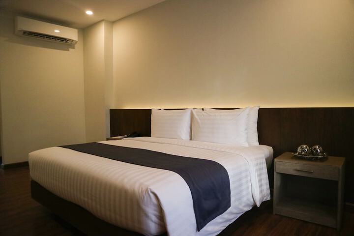 Room 7 of 57