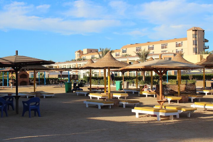 Beach 54 of 70