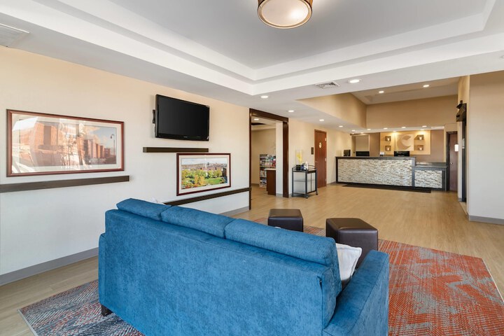 Lobby Photos