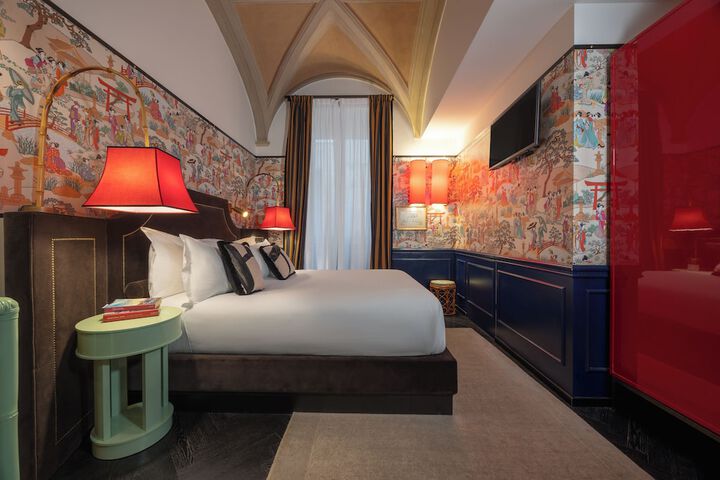 Room 20 of 32