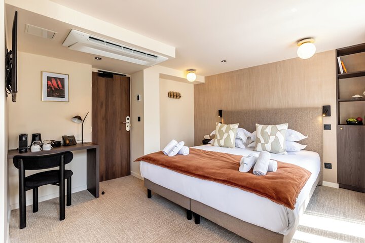 Room 18 of 82