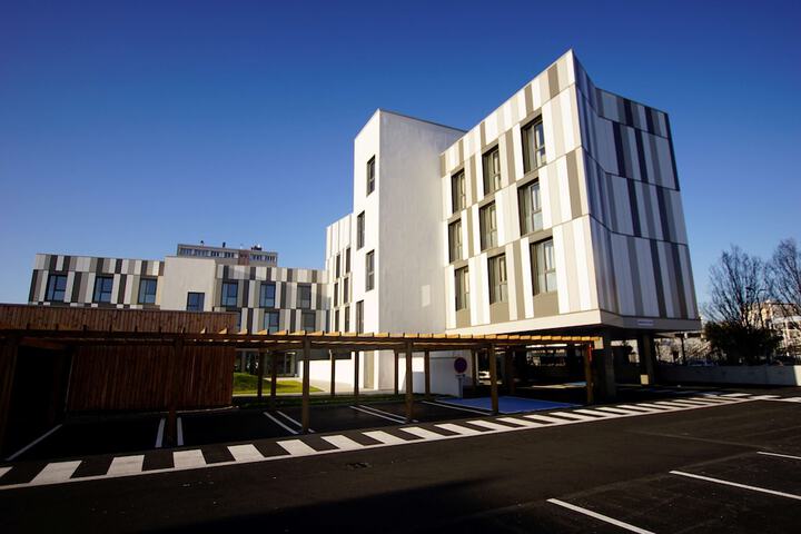 Hotel 63 of 84