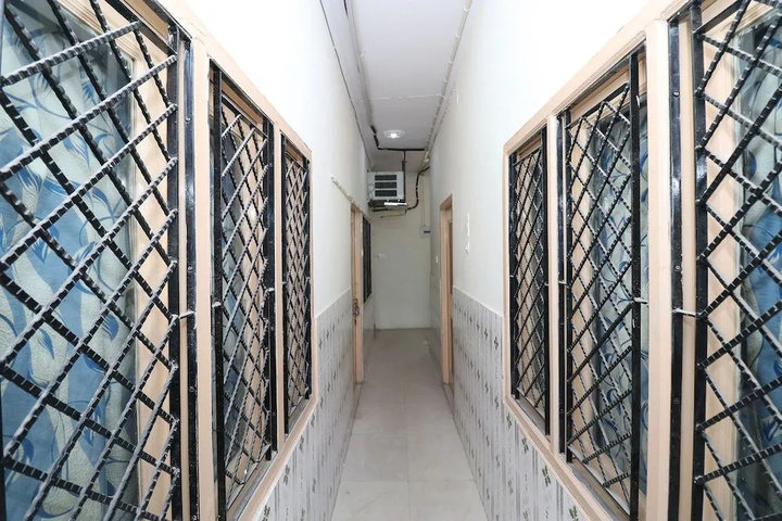Room 14 of 17