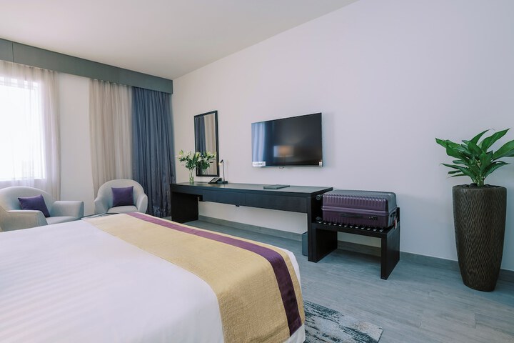 Room 13 of 85