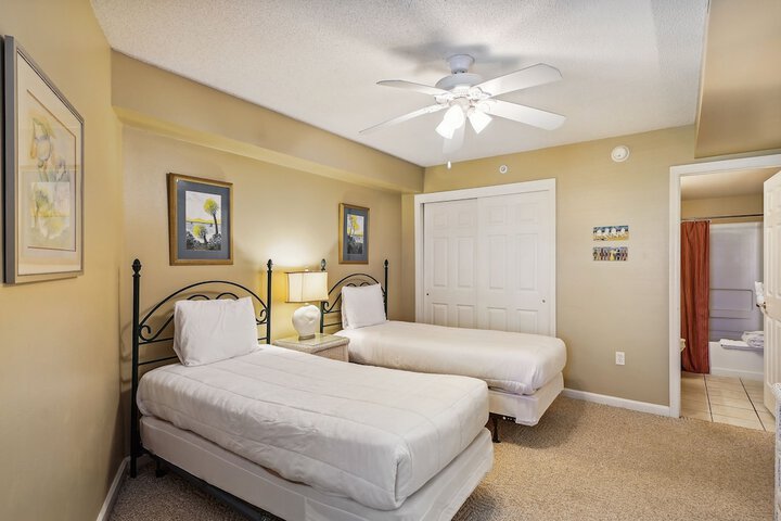 Room 2 of 54