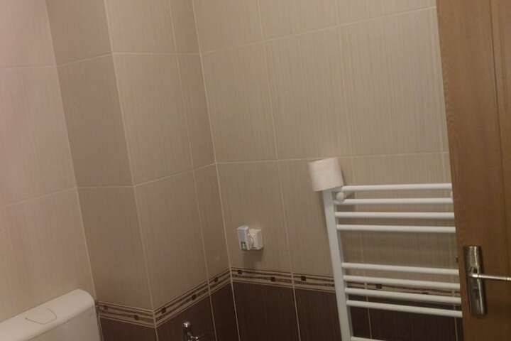 Room 159 of 230