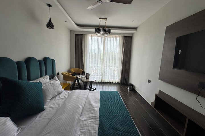 Room 22 of 39