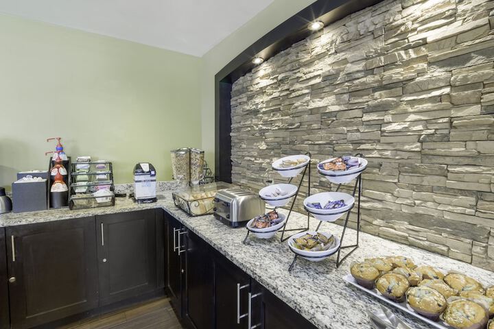 Breakfast/Coffee Service 43 of 57