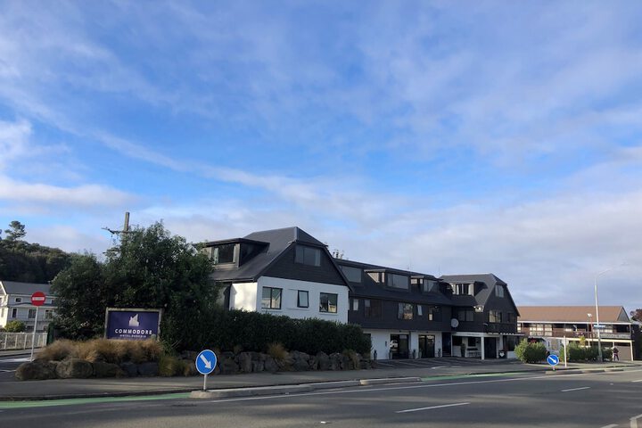 Hotel 72 of 77