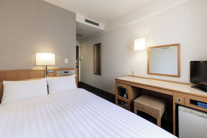 Room 22 of 61