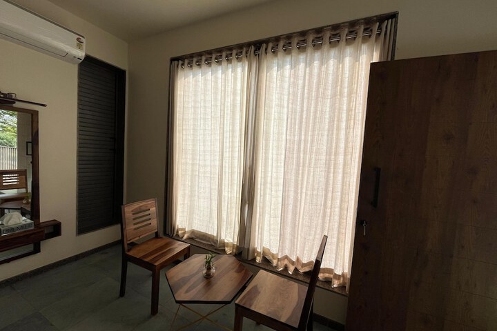 Room 21 of 72