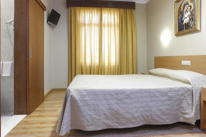 Room 8 of 21