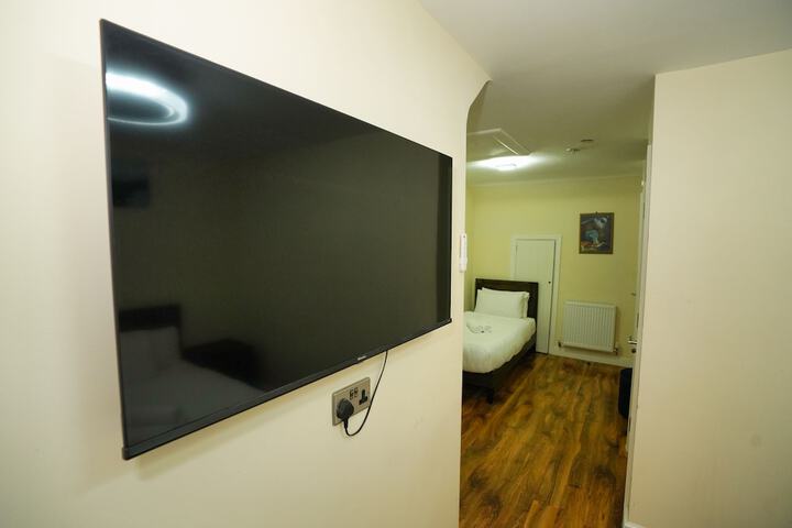 Room 61 of 121