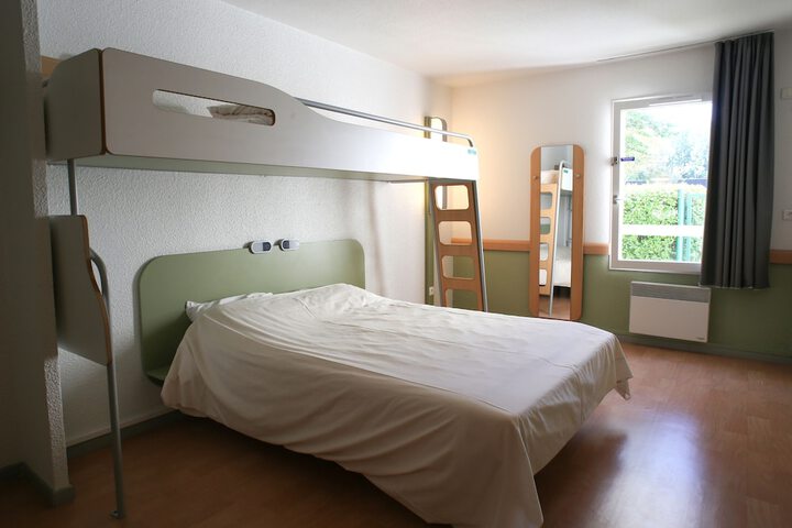 Room 7 of 59