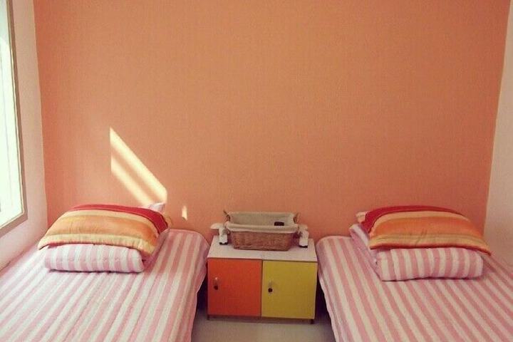 Room 14 of 22