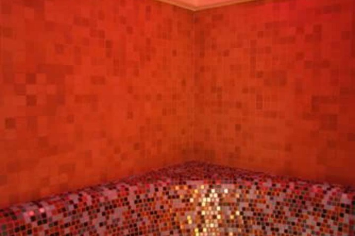 Room 34 of 64