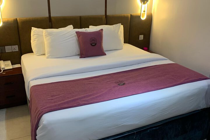 Room 41 of 78