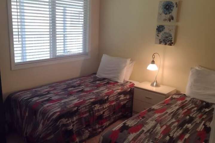 Room 20 of 73
