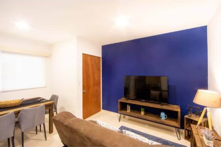 Room 9 of 14