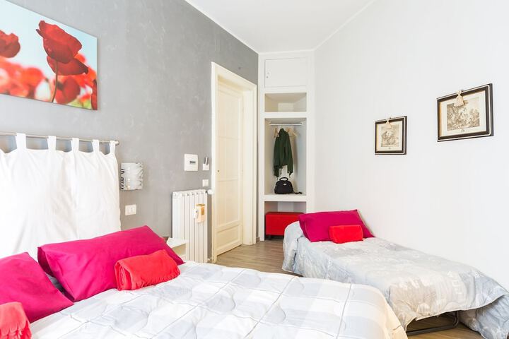 Room 14 of 37