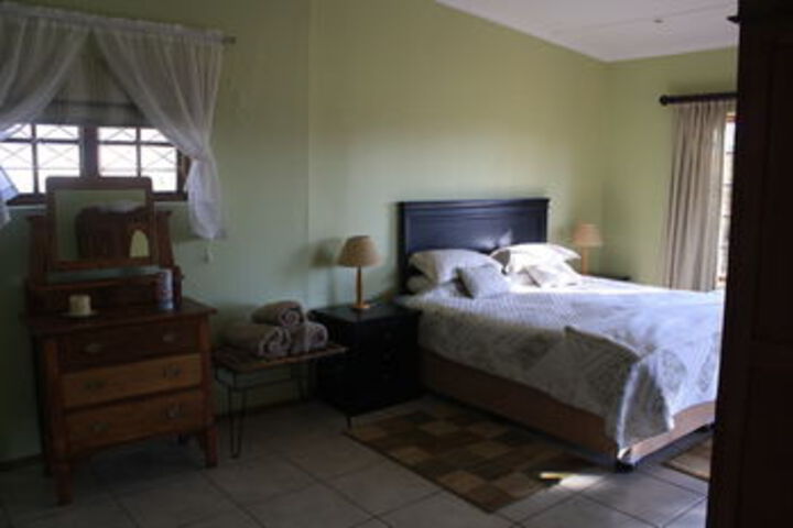 Room 13 of 27