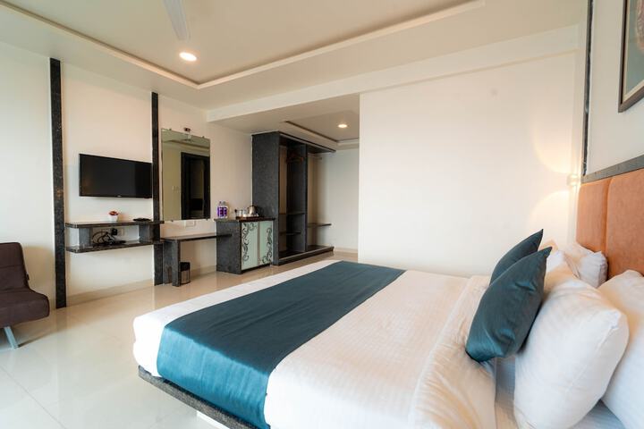 Room 79 of 187