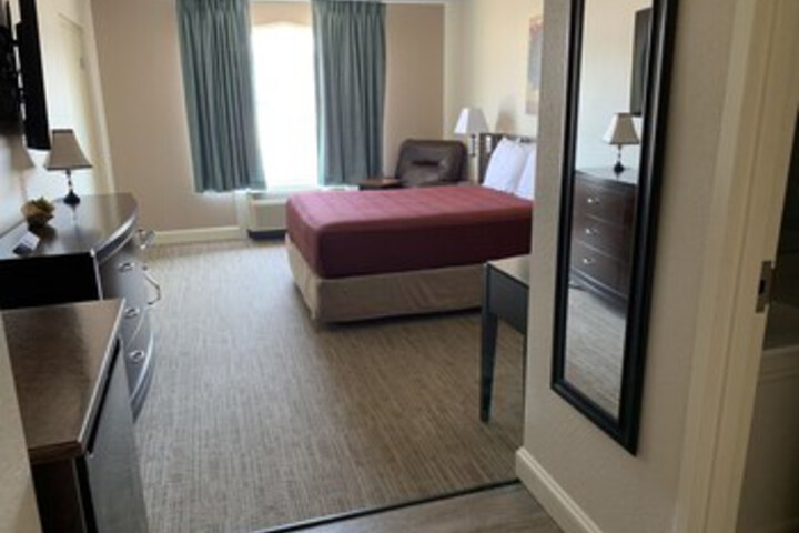 Room 37 of 297