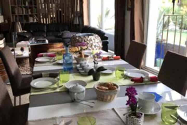 Dining 13 of 102