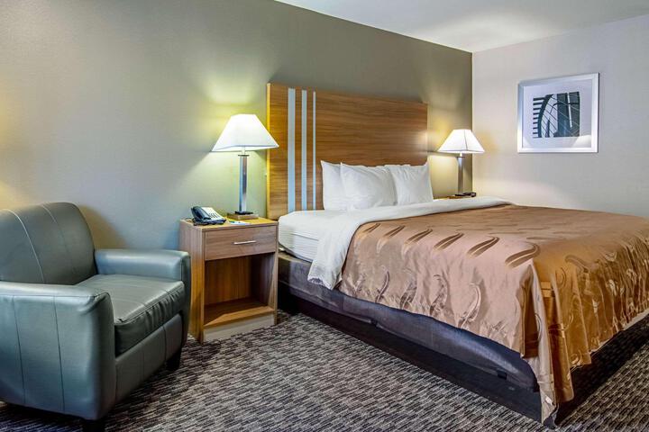 1 King Bed Mobility Accessible (7 of 12)