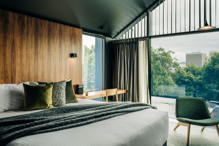Room 28 of 56