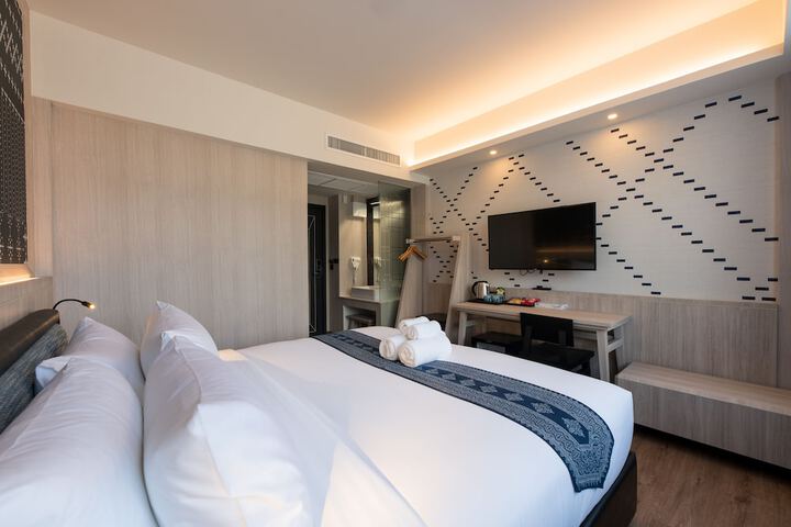 Room 15 of 69
