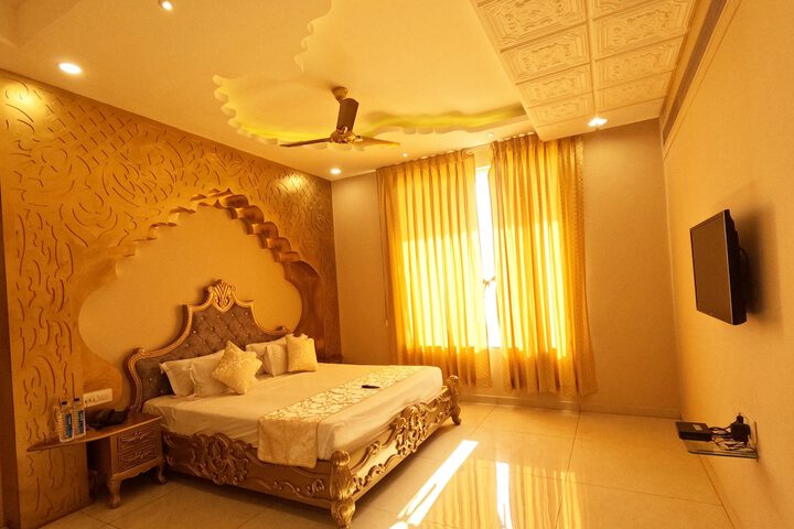 Room 20 of 71