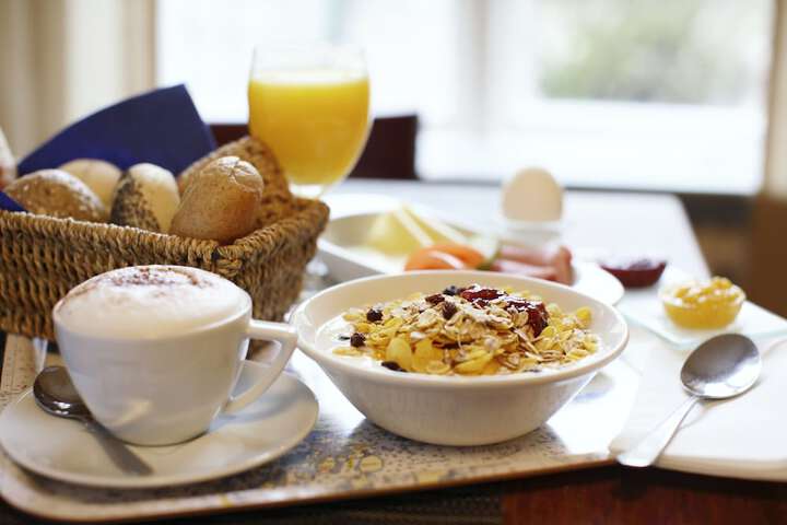 Breakfast/Coffee Service 25 of 44