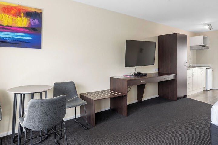 Room 9 of 47